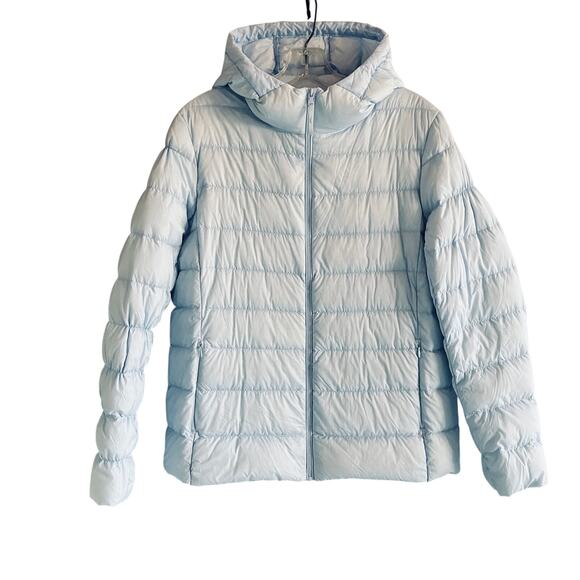 Uniqlo Ultra Light Down Puffer Jacket Sz L Hiking Outdoors Pale Blue Coat Hoody - Picture 1 of 10
